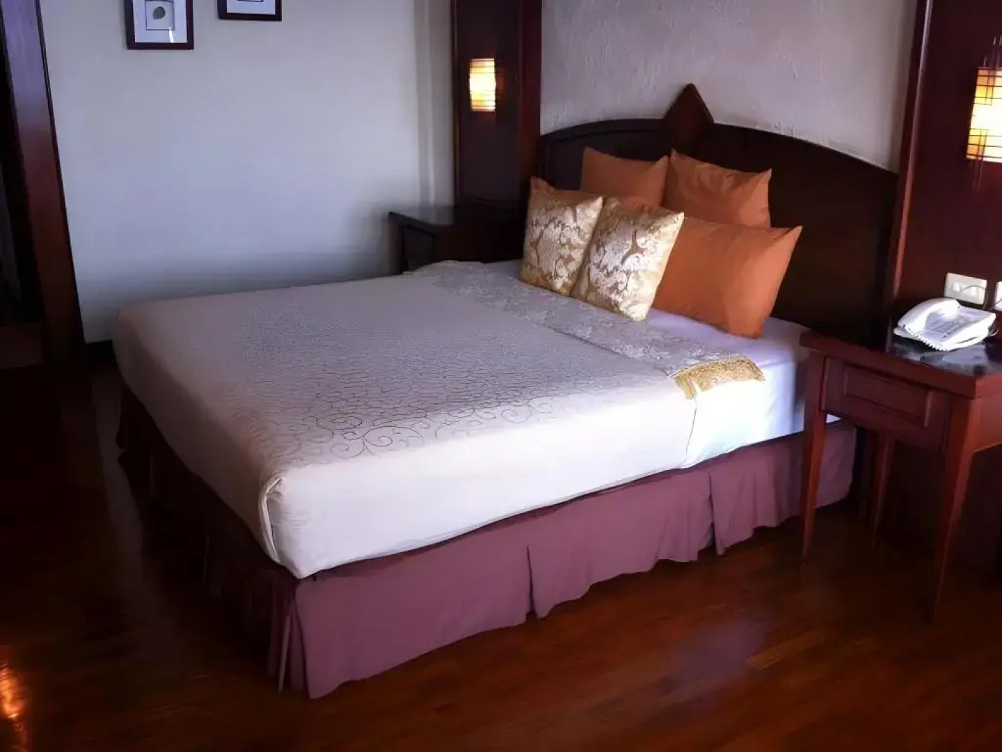 The Valley Resort Hotel