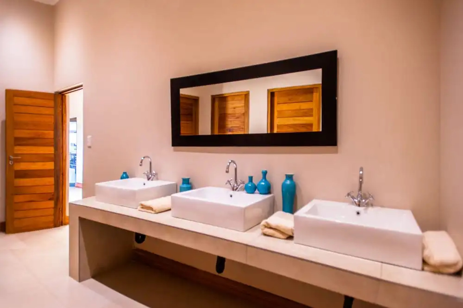 R'new Pecan Farm & Wellness Centre