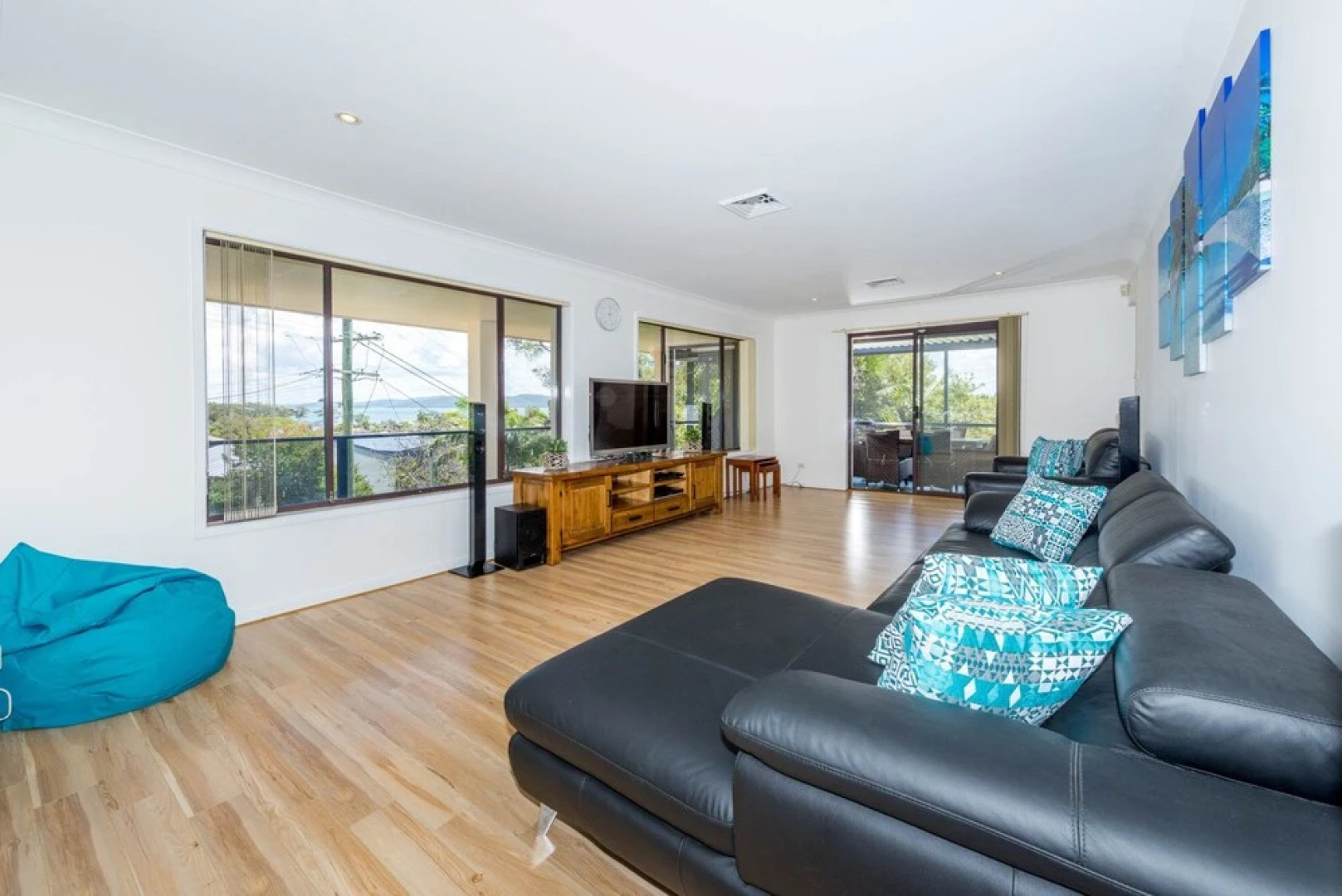 Kallaroo Street 3 - Corlette