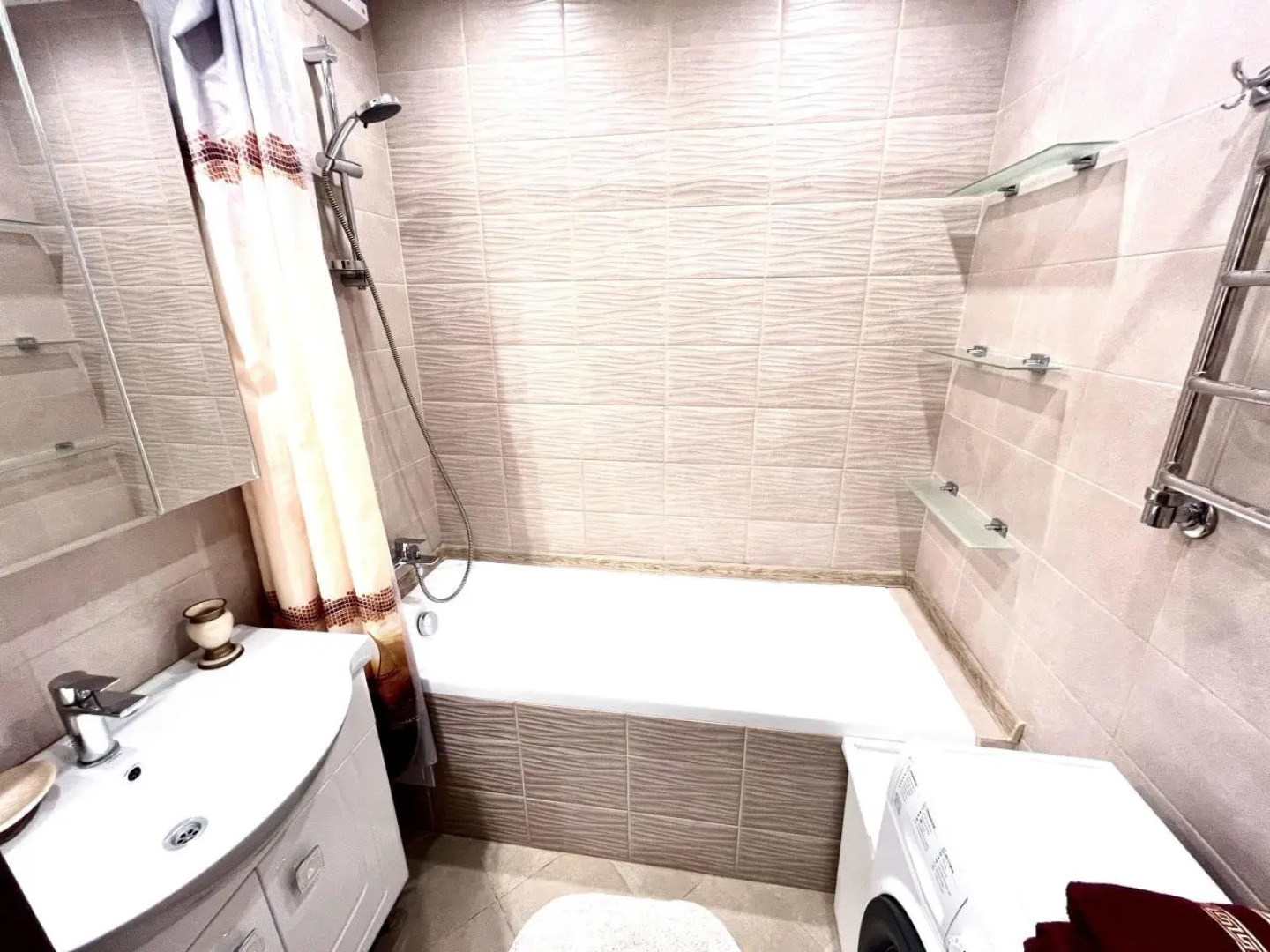 Апартаменты на улице Просвещения 2