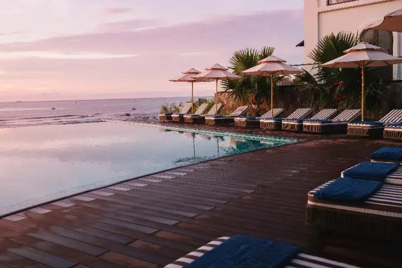 Edensee Kega Beach Resort