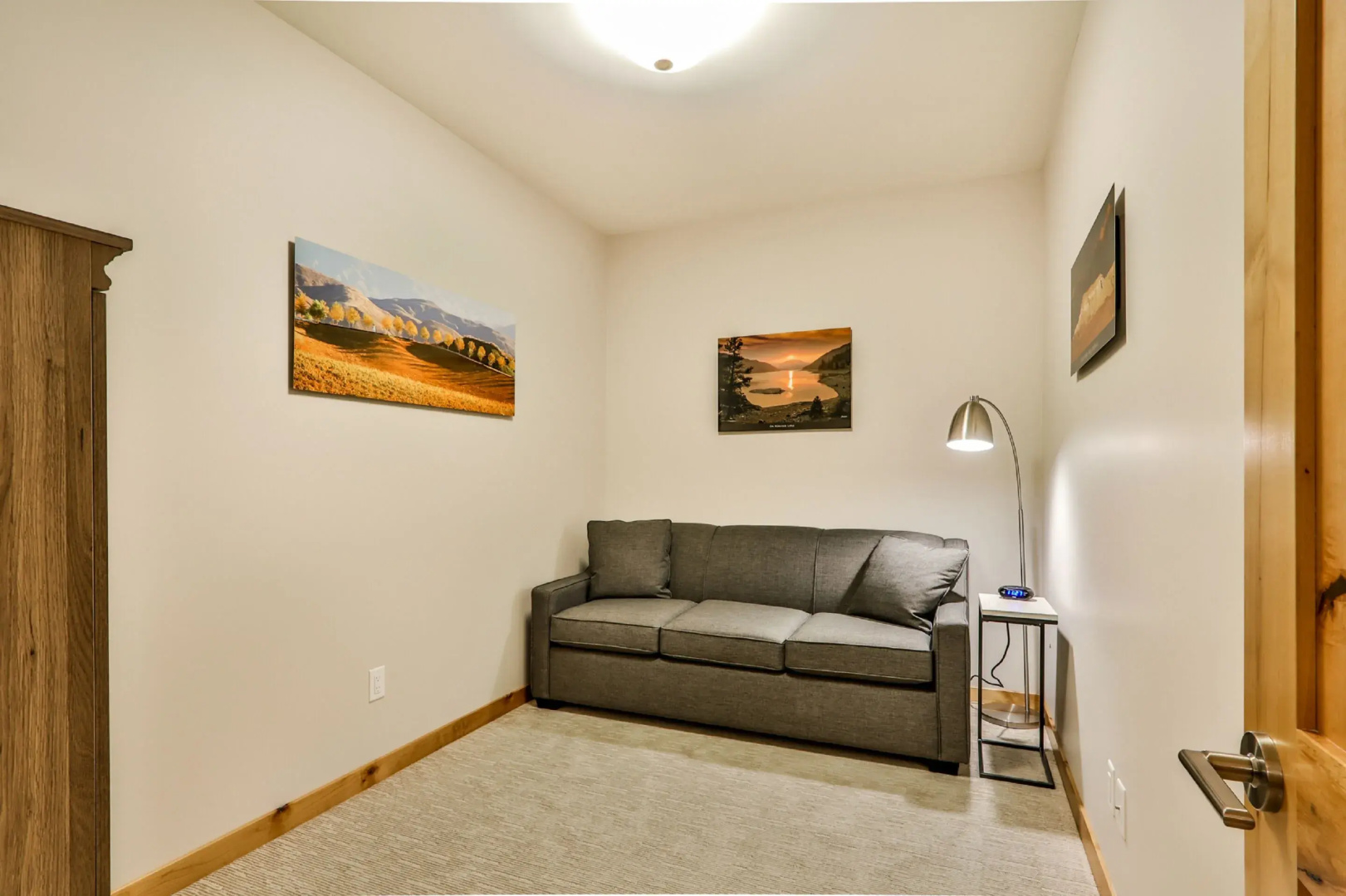 Rundle Cliffs Lodge by Spring Creek Vacation