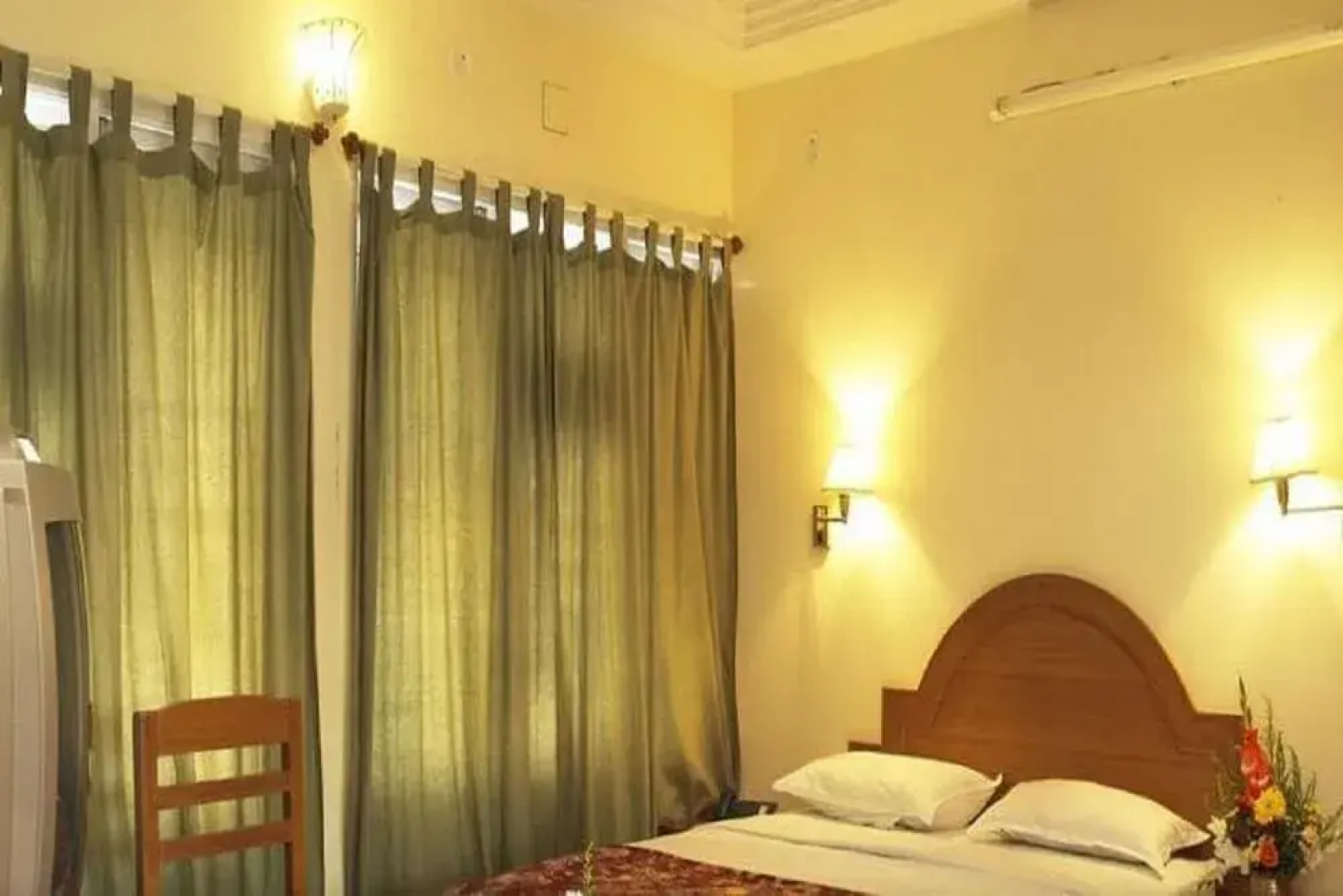 Sivaranjani Hotel