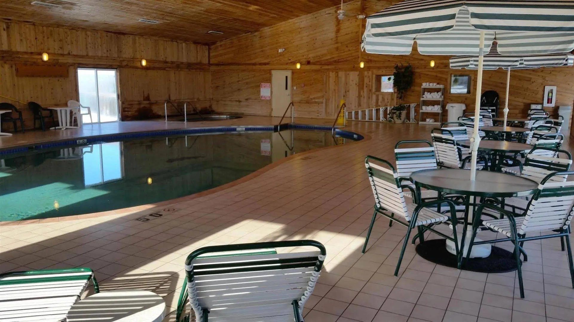 Signature Inn - Superior / Duluth