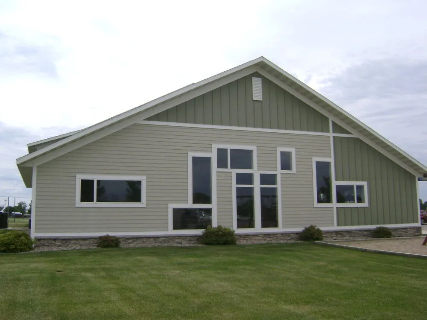 GrandStay Hotel and Suites