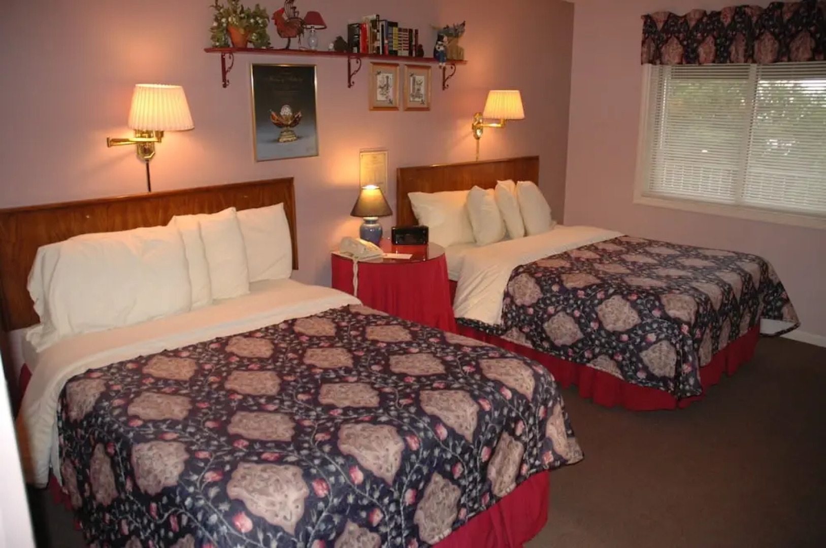 Winfield Inn and Gardens