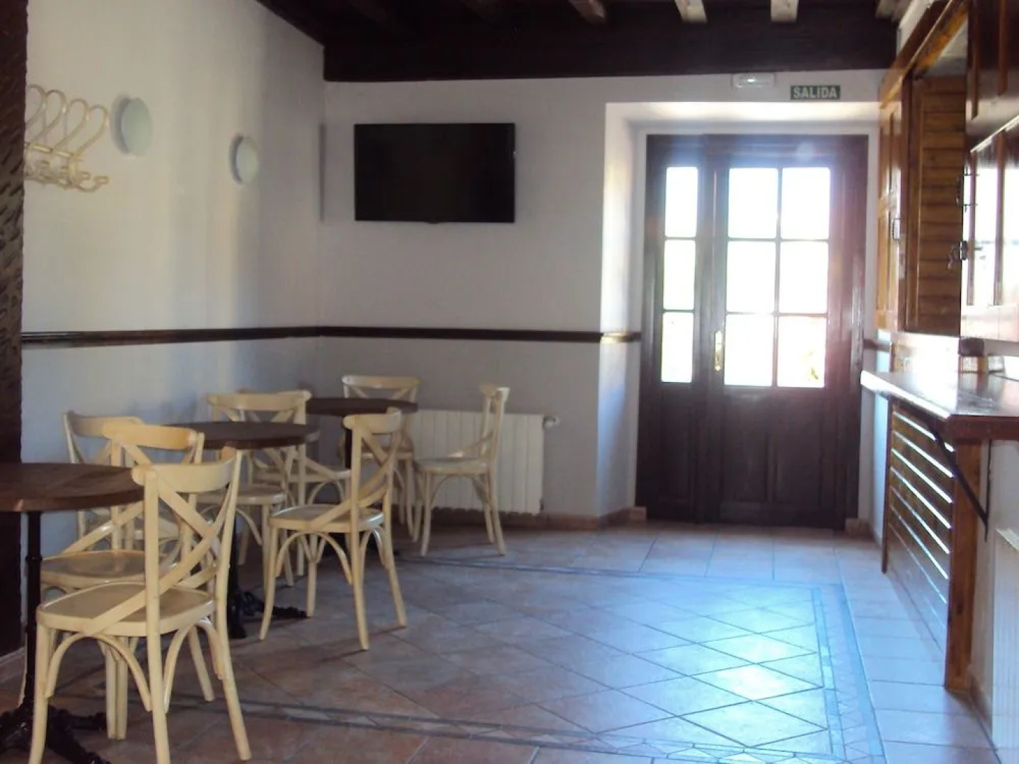 Hotel y Apartamentos El Camín