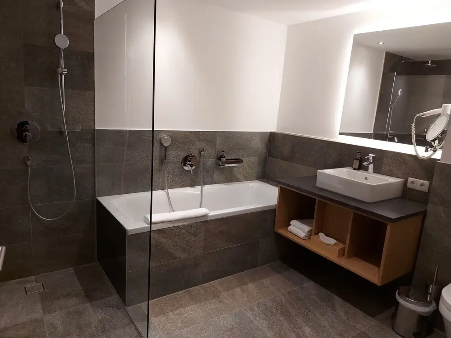AlpenParks Hotel & Apartment Arlberg Warth