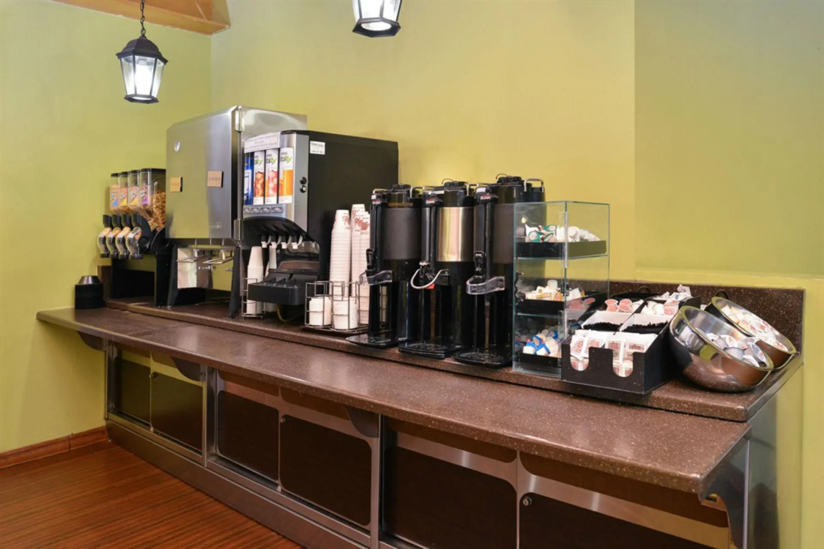 Staybridge Suites Orlando Royale Parc Suites by IHG