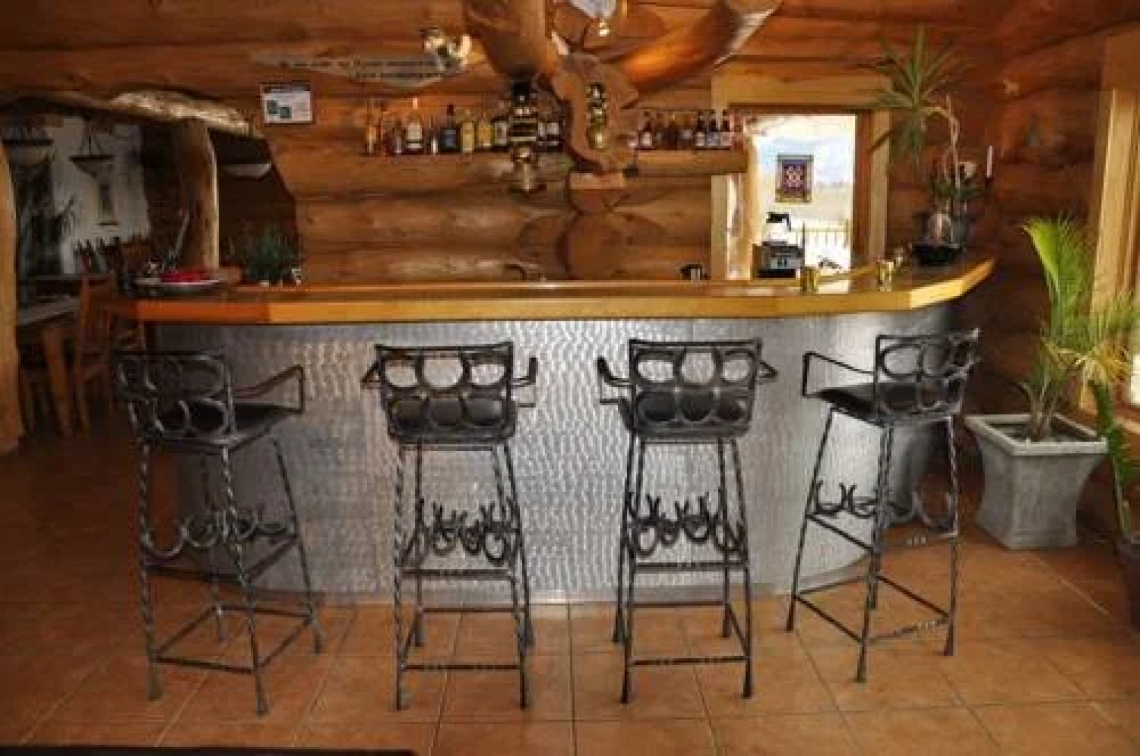 Williston Lake Resort