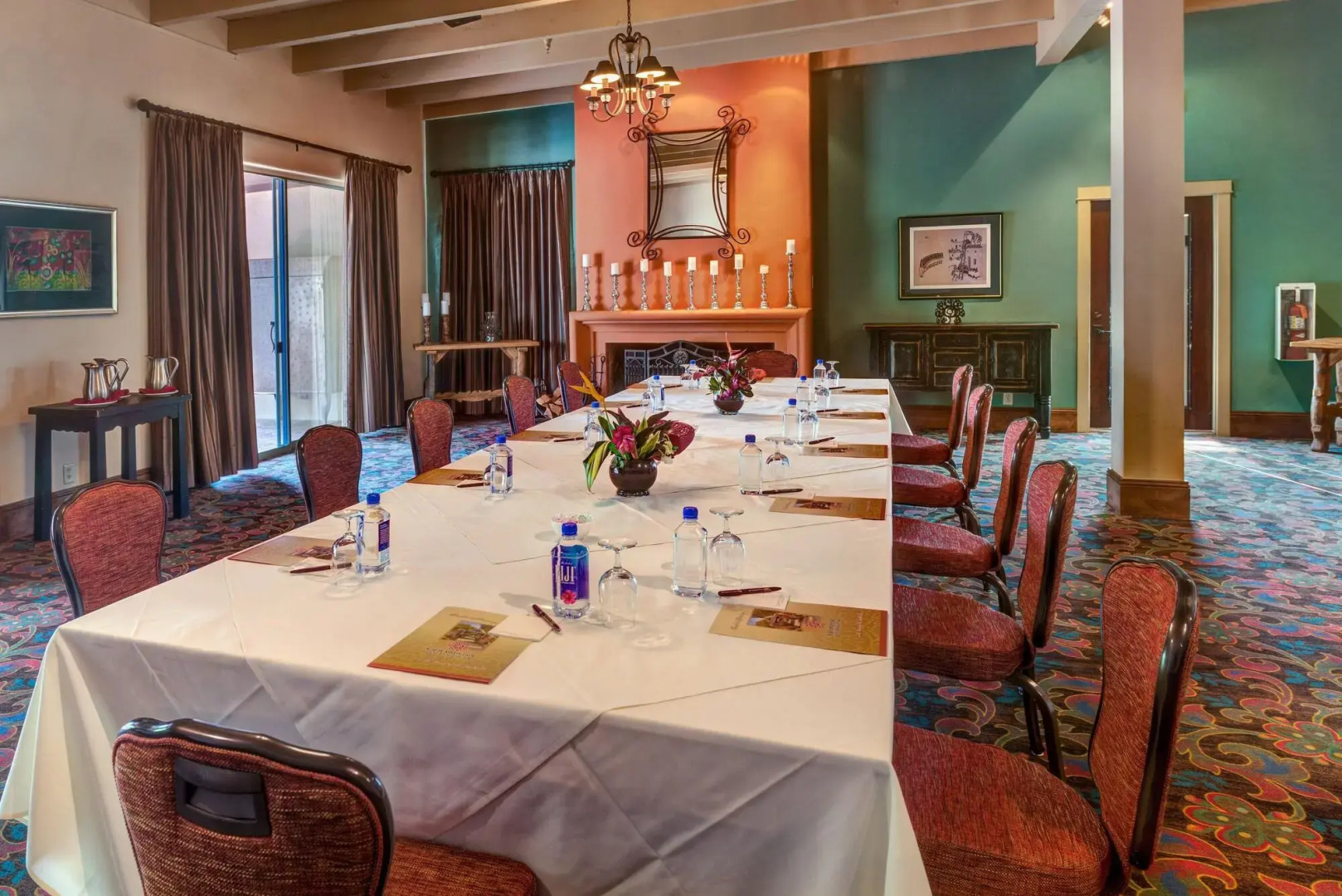 Hacienda Del Sol Guest Ranch Resort