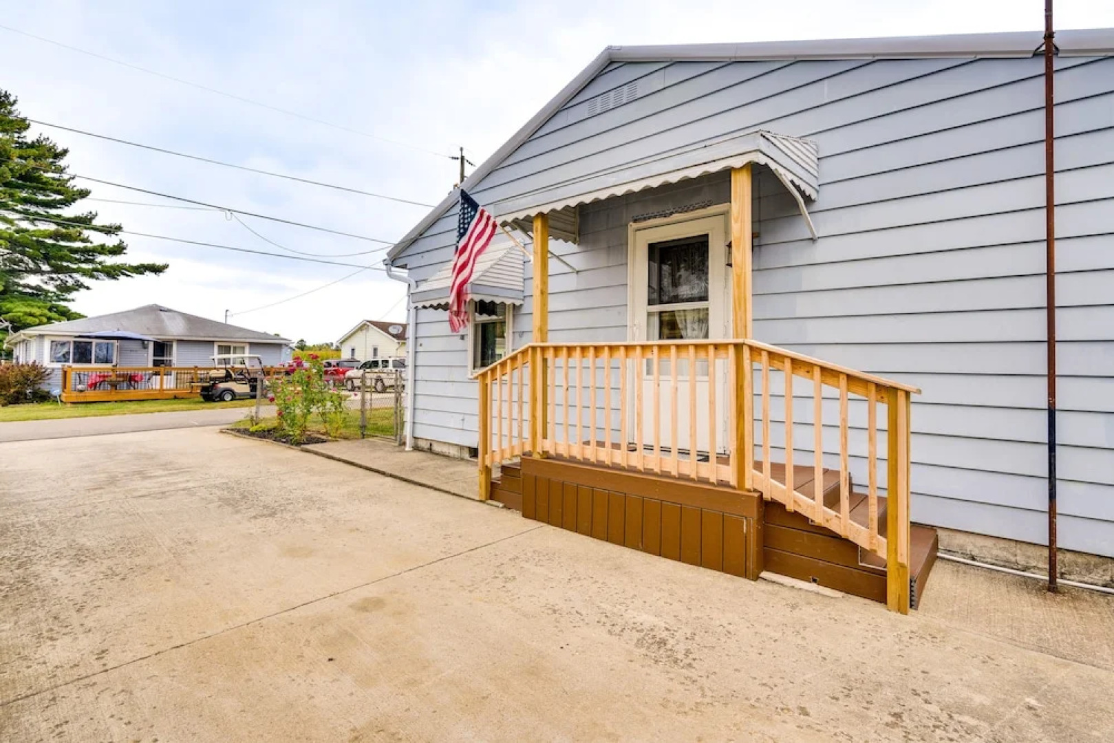 Pet-friendly Ohio Retreat w/ Patio & Fire Pit!