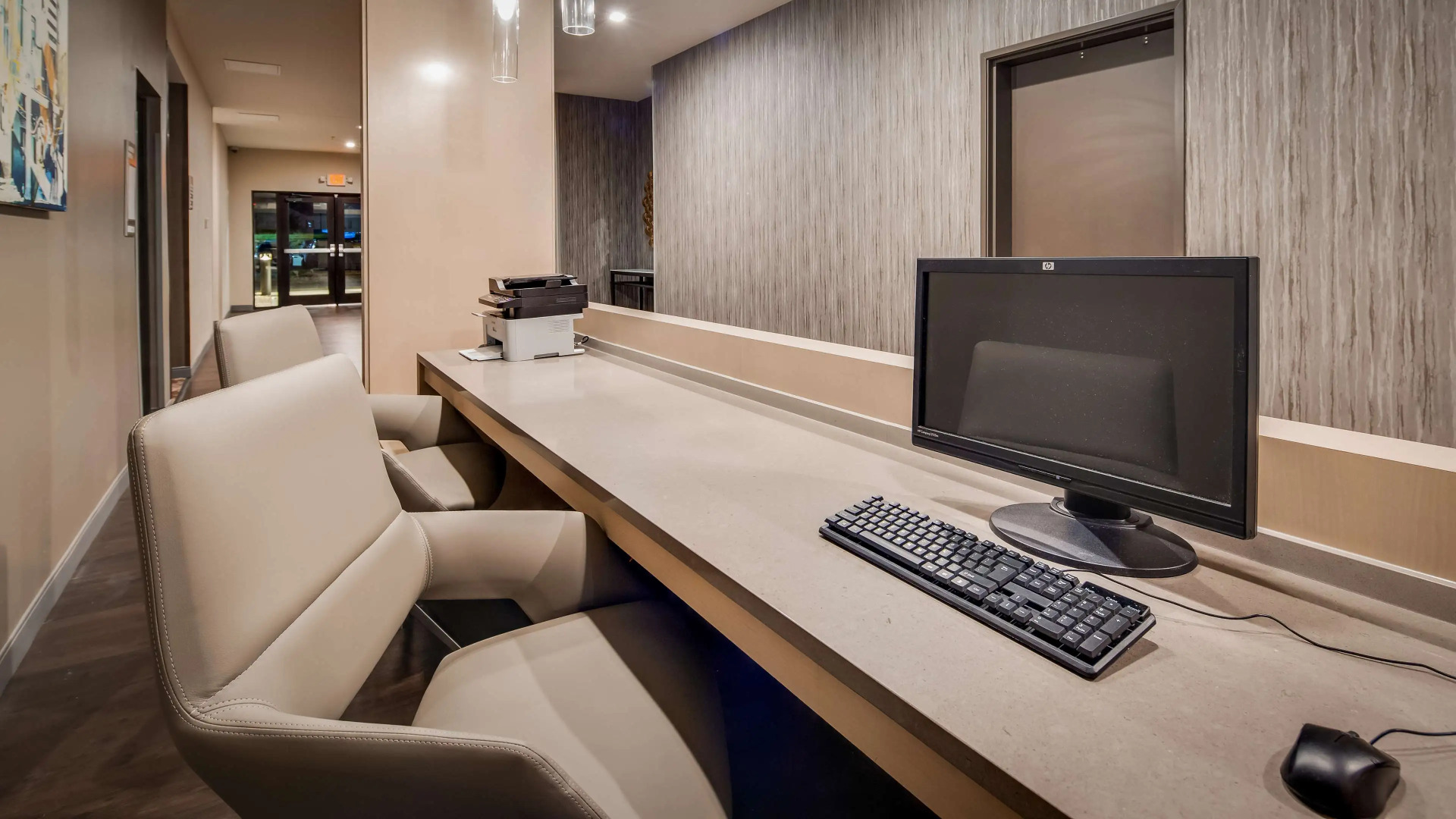 Best Western Plus Executive Residency Rigby's Water World Hotel