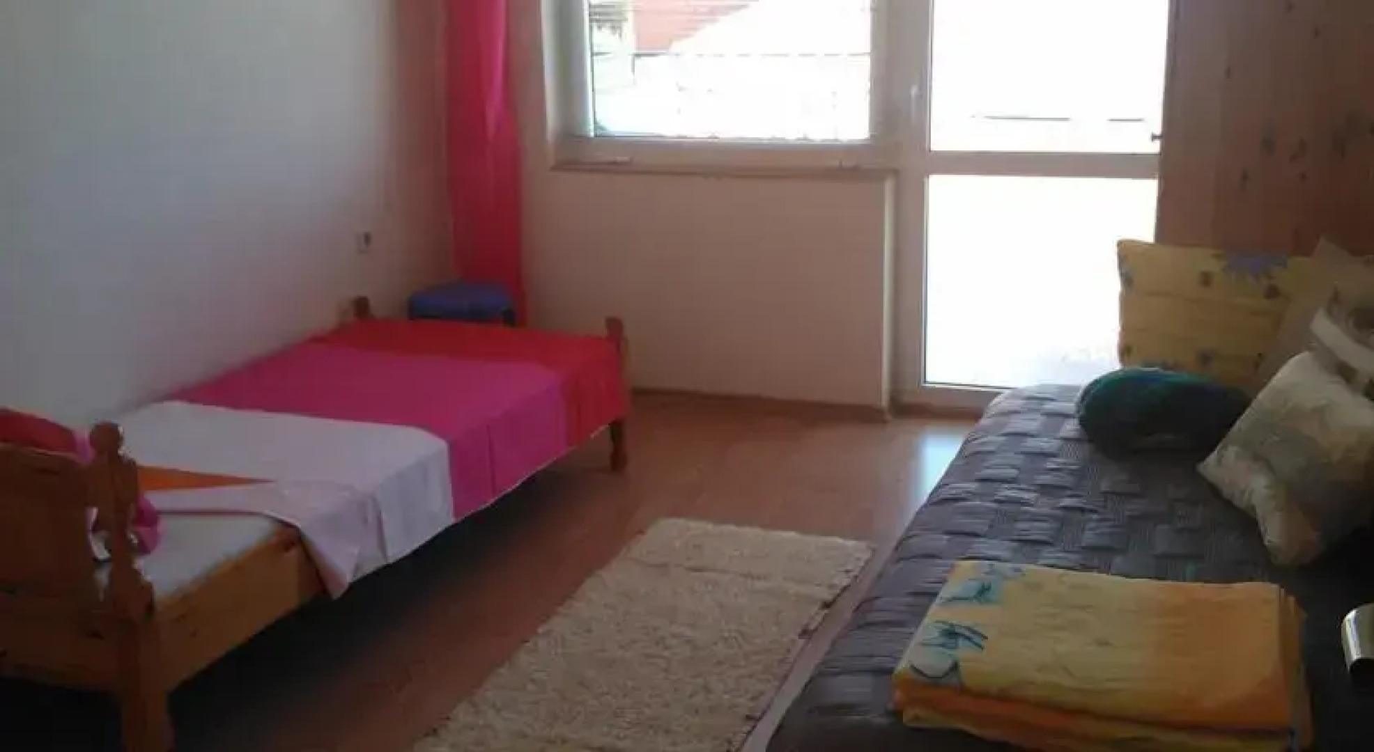 Guest House Evin Rai