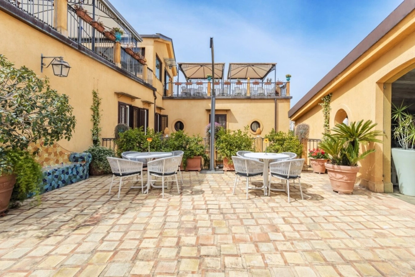 Eurostars Centrale Palace