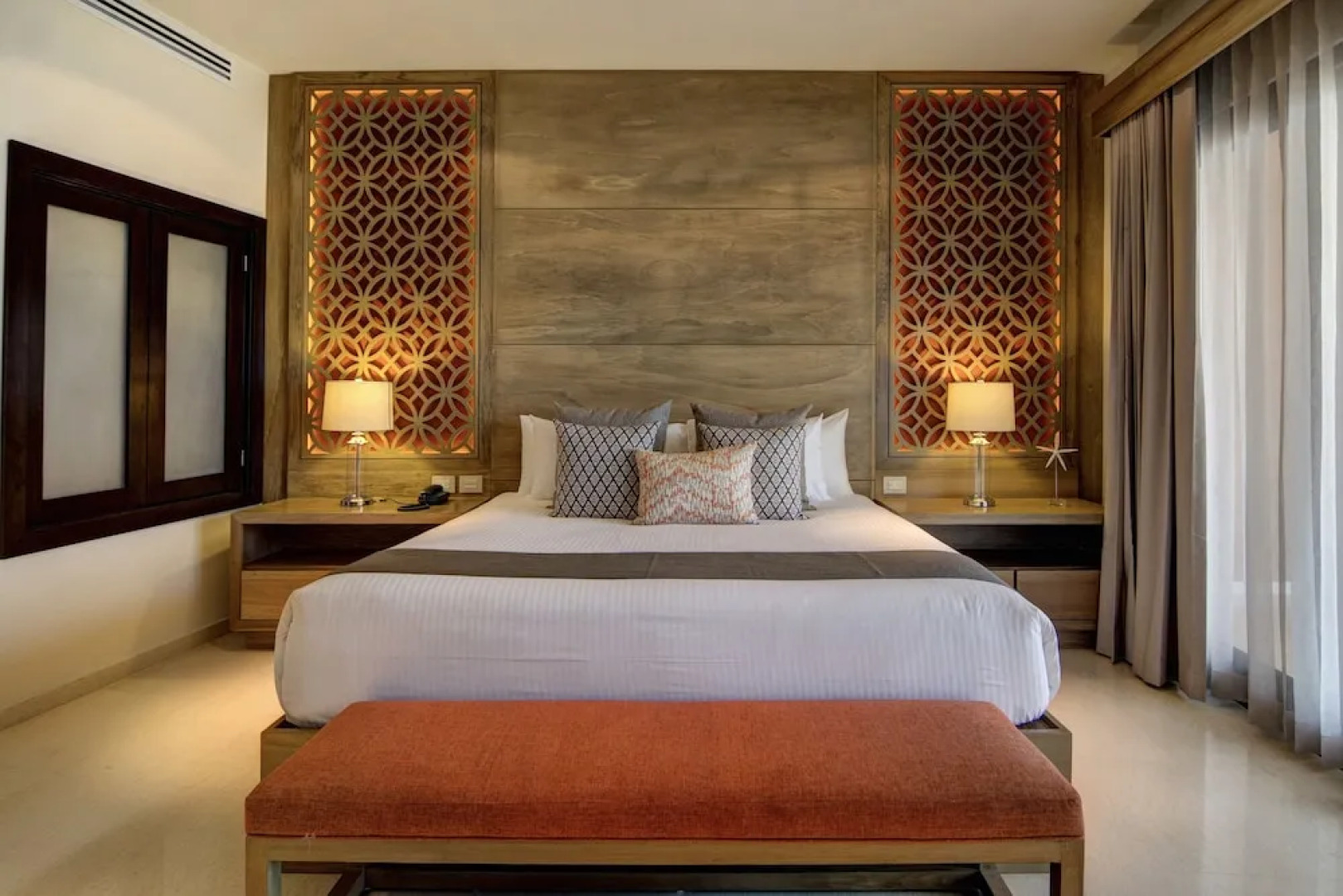 Puerta Cortés Residences by Lumina