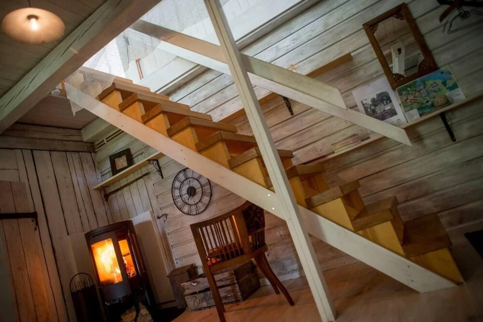 Romantic Spa Villa With Fireplace by the Lake