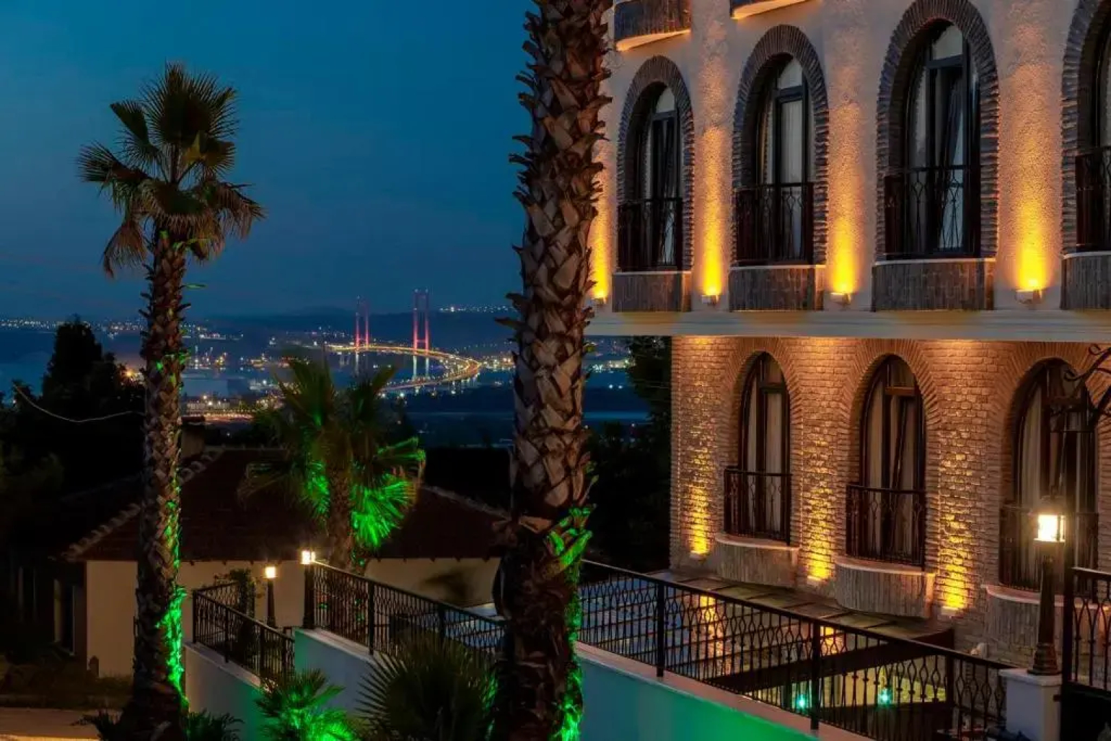Lagun Castle Hotel&Spa
