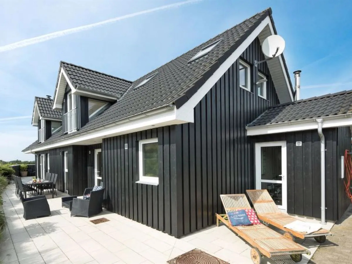 "Theodora" - 700m from the sea in NW Jutland