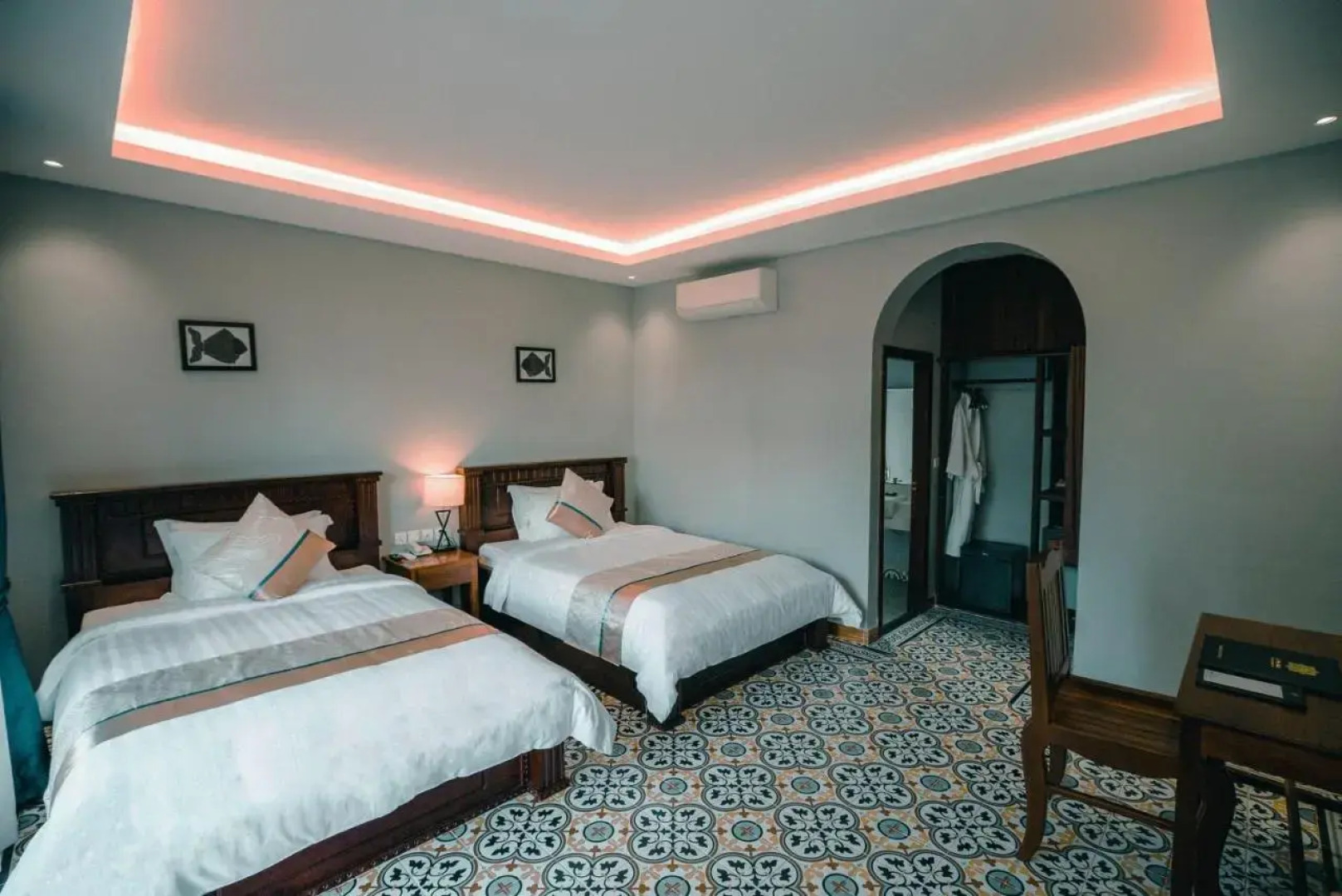 Sokchea Kampot Hotel