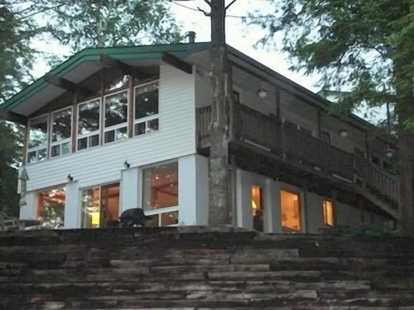 Sunny Point Resort Inn