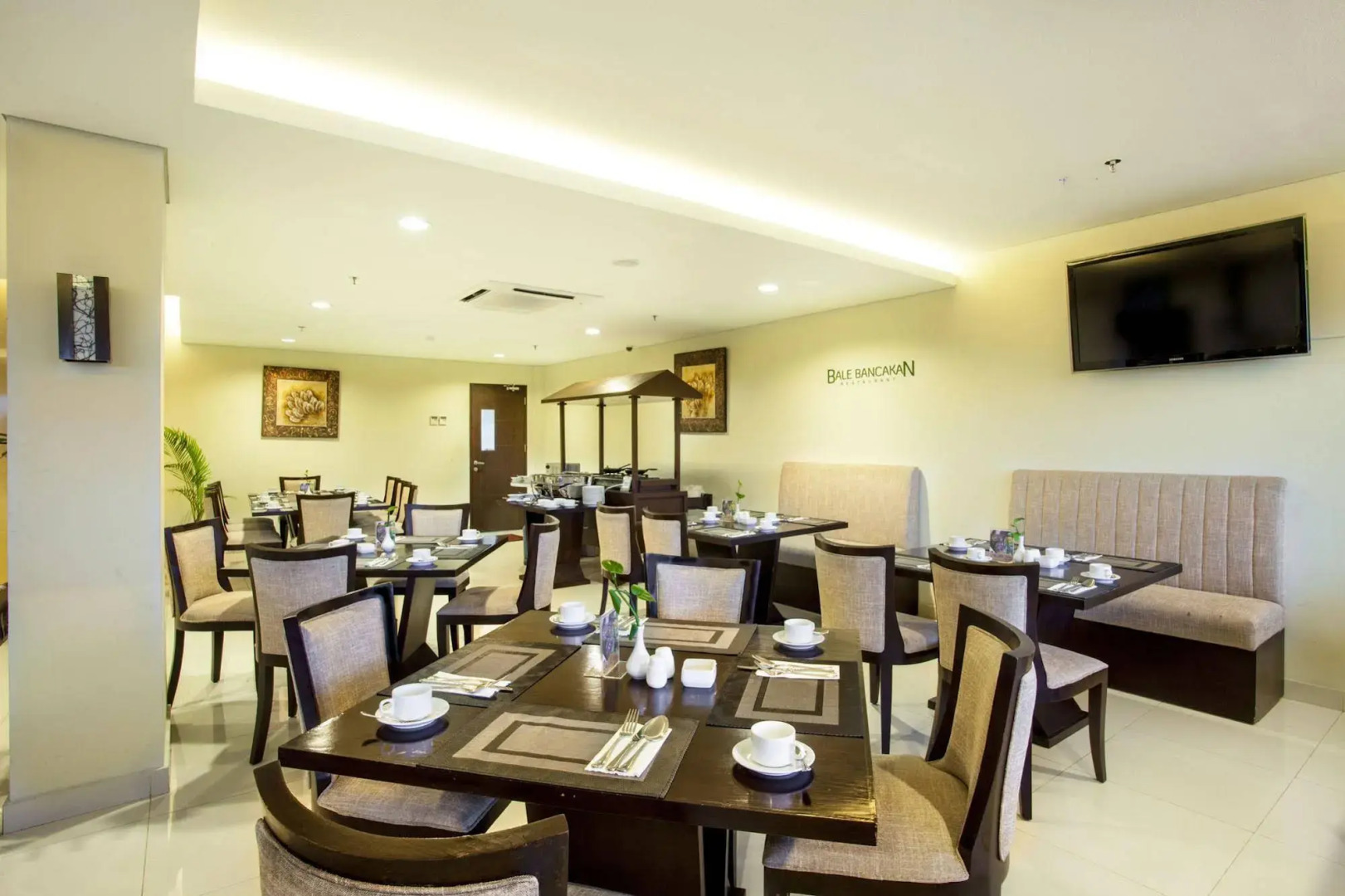 Padjadjaran Suites Hotel Bogor