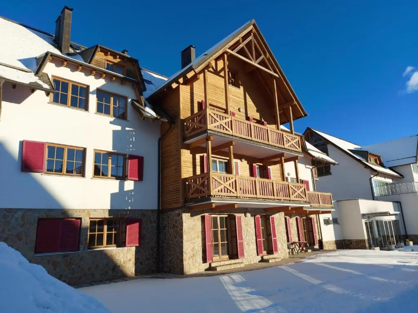 Pohorje Village Wellbeing Resort – Wellness & Spa Hotel Bolfenk