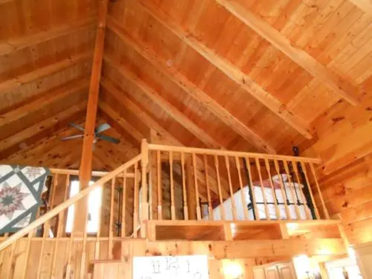 Cardinal Nest Cabin 80