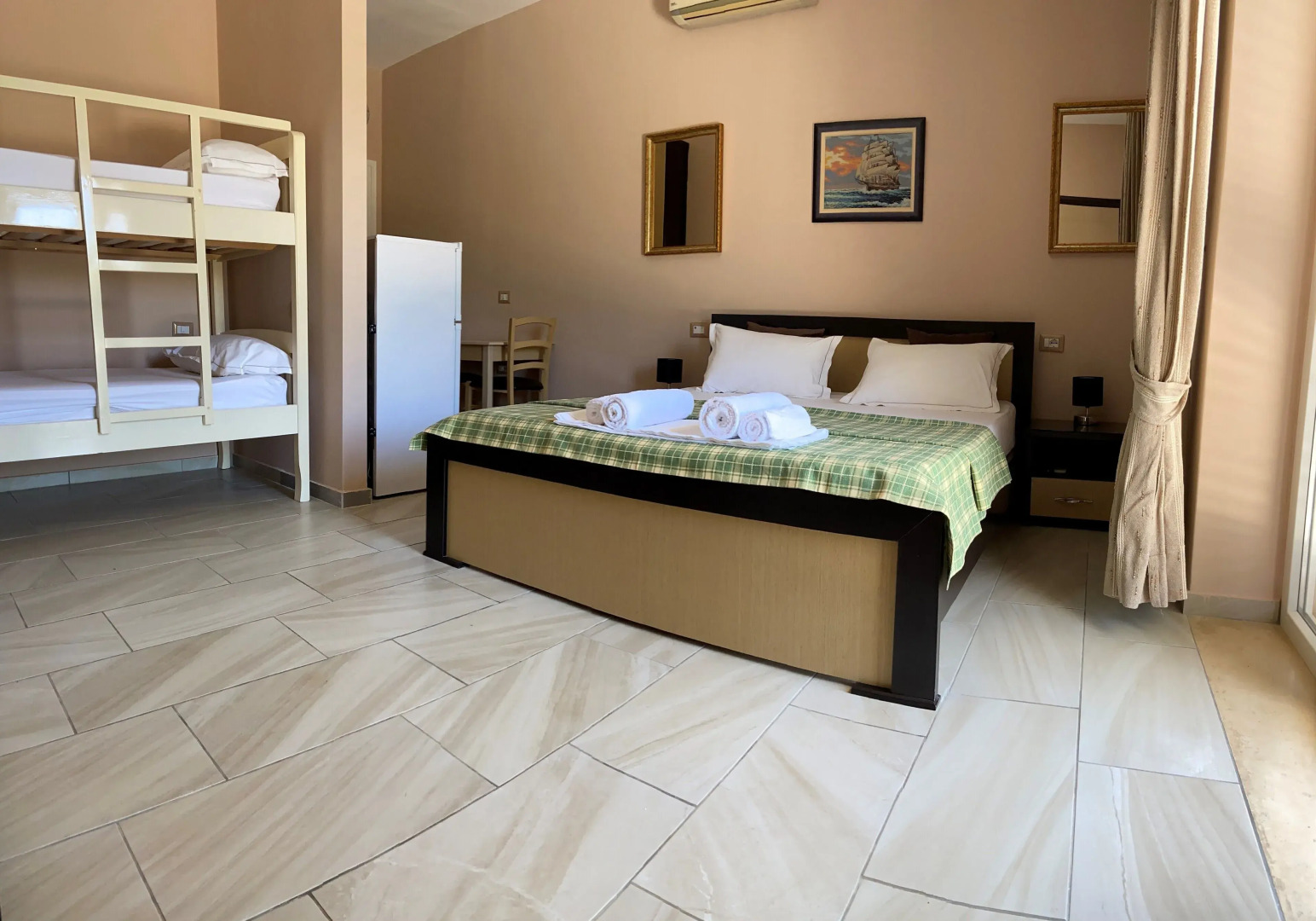 Apartments Villa Paja