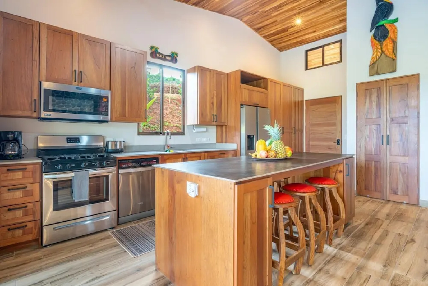 Unforgettable Stay - Book Brand New Villa Roca