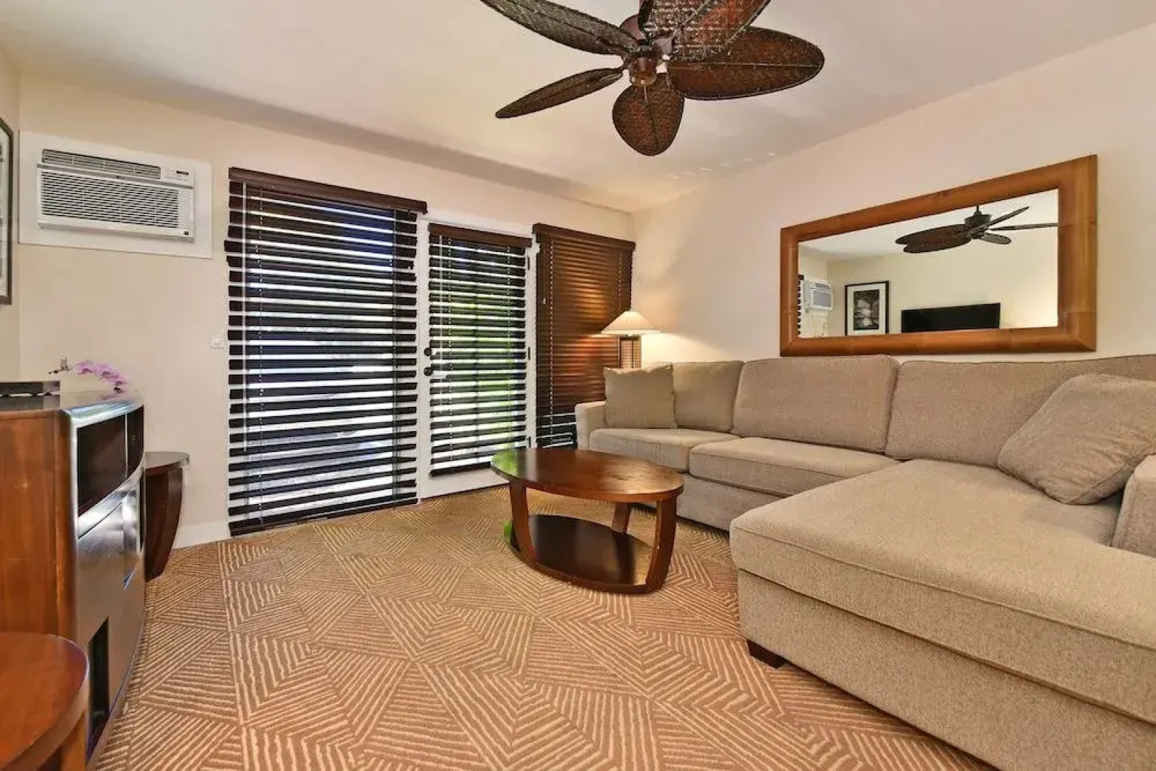 Aina Nalu A104 by RedAwning