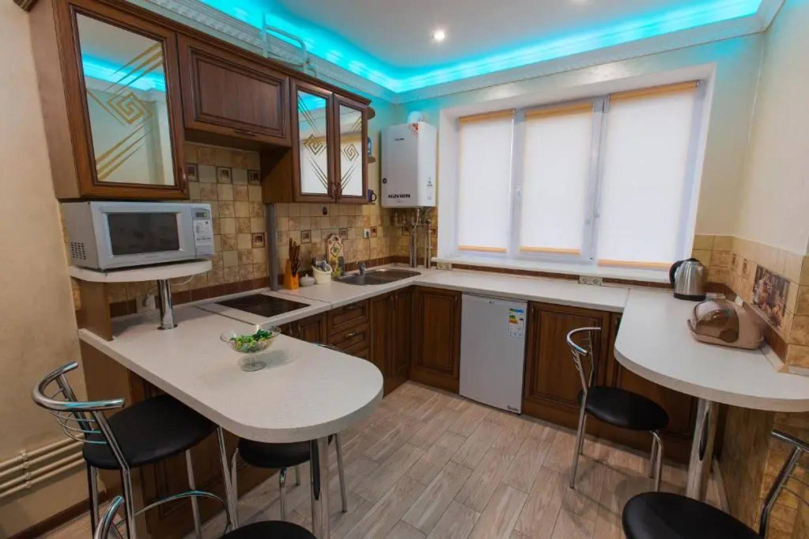Modern Apartment on Akademika Sakharova 27a
