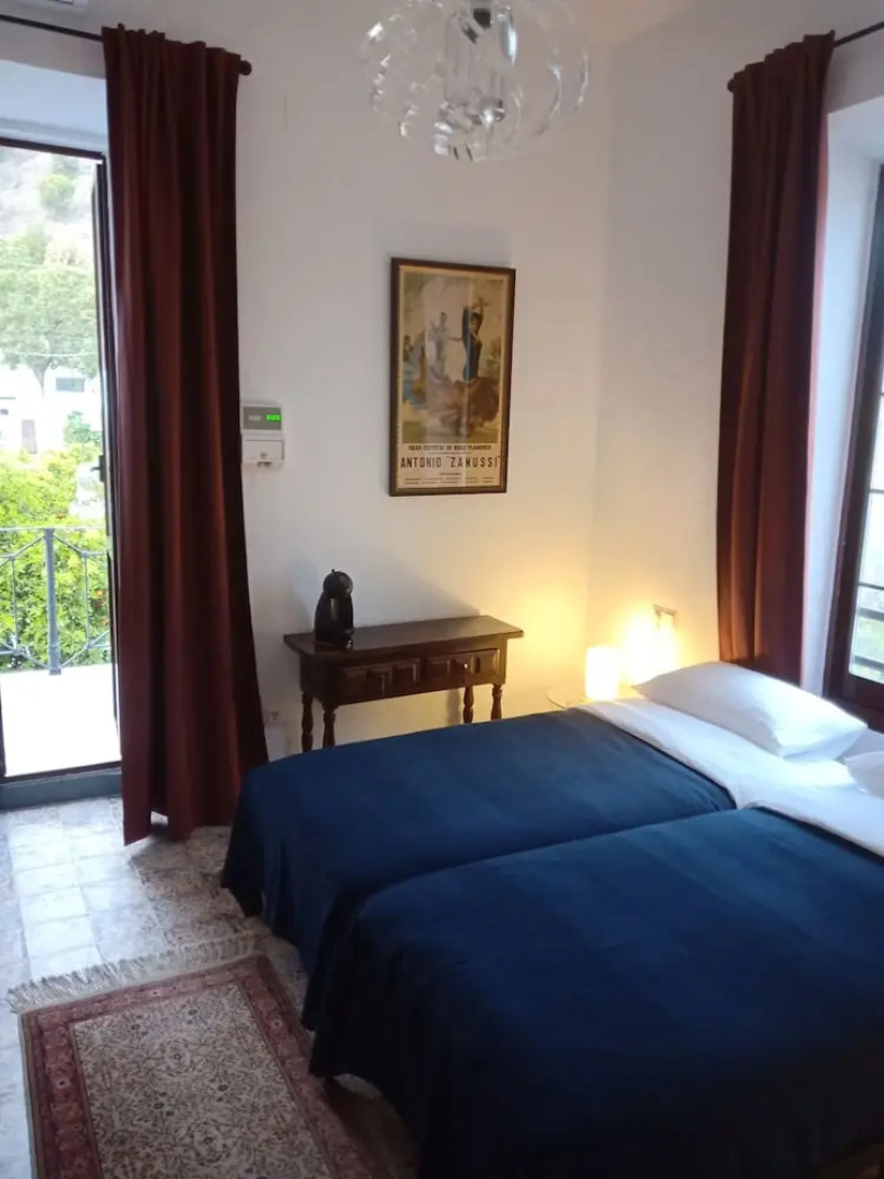 La Bellota And Hot Tub