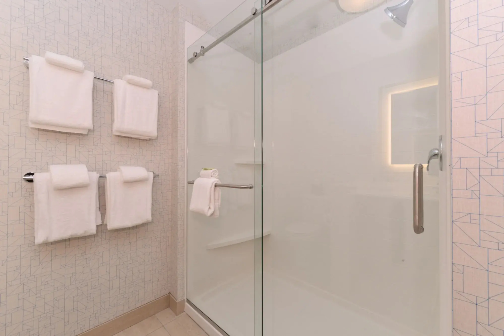 Holiday Inn Express & Suites West Melbourne by IHG
