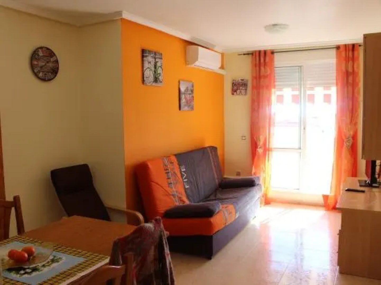 San Pascual Apartment