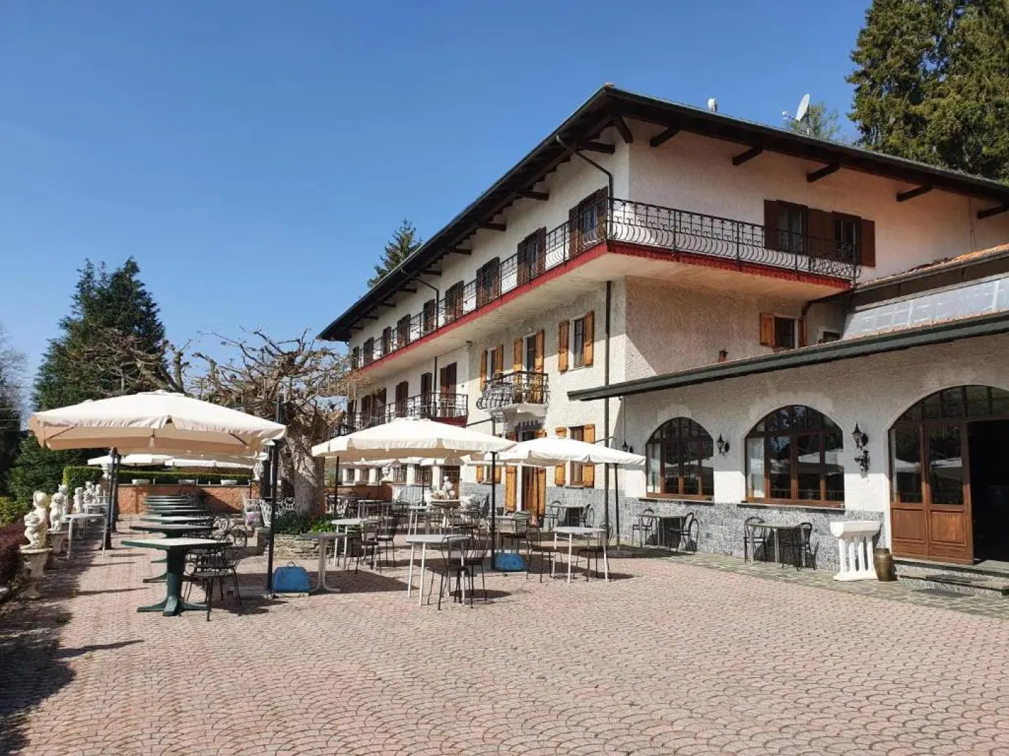 Hotel Madonna Di Luciago
