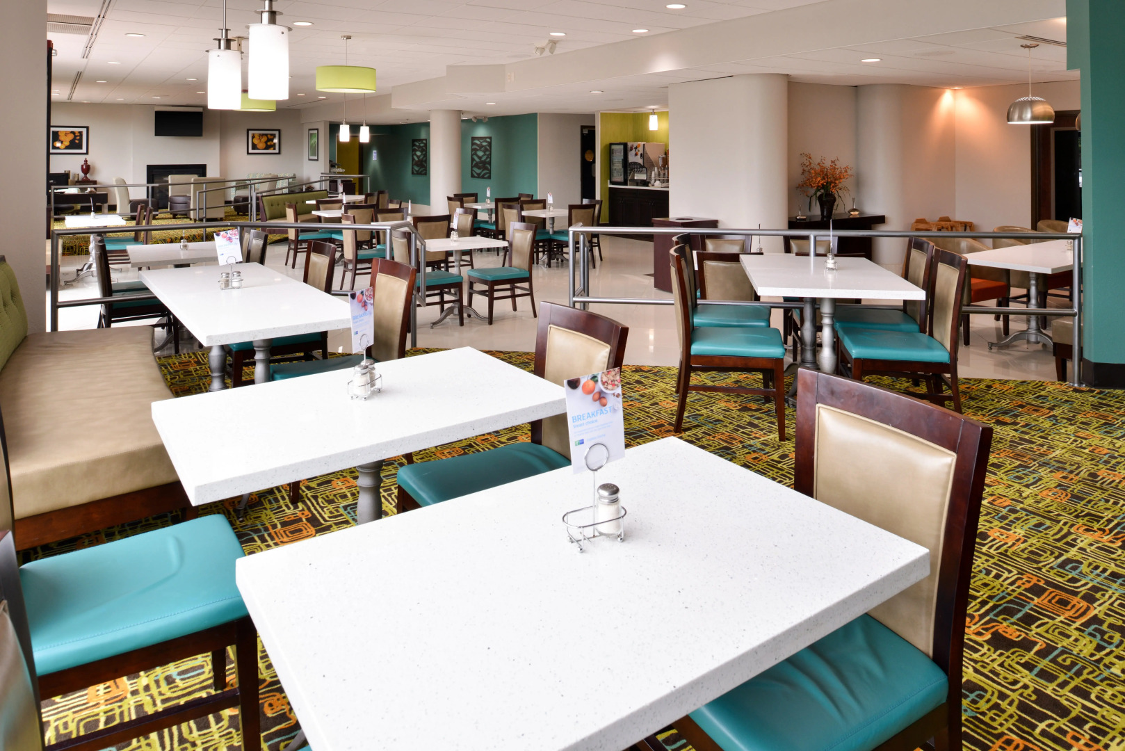 Holiday Inn Express St. Louis Airport - Riverport