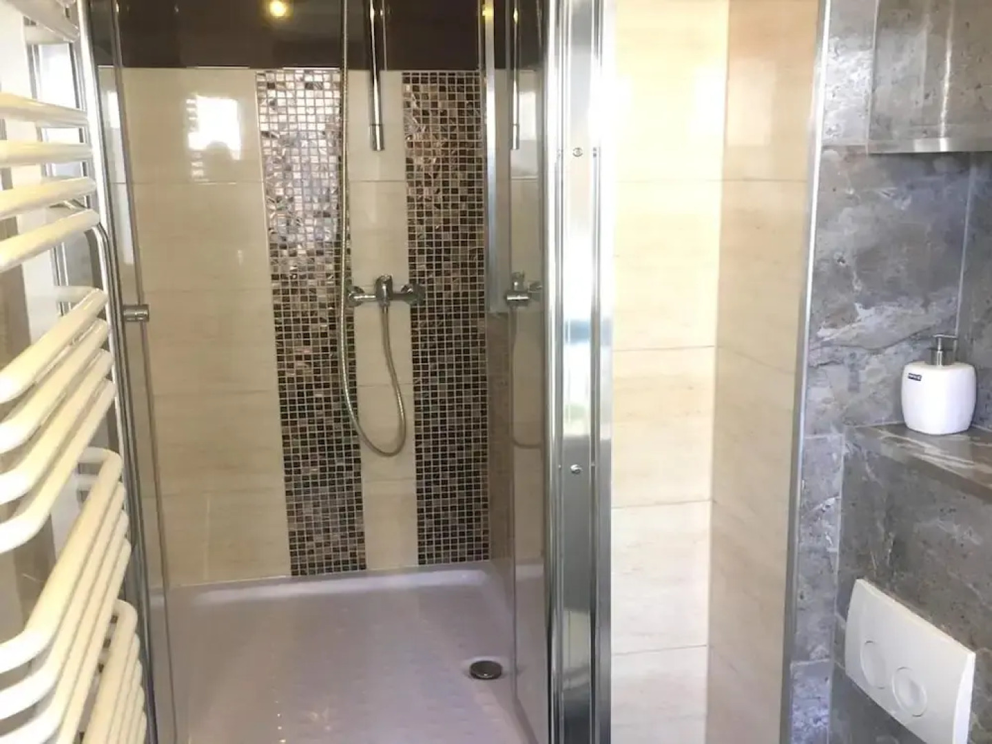 Snug Apartment in Grevesmuhlen With Terrace