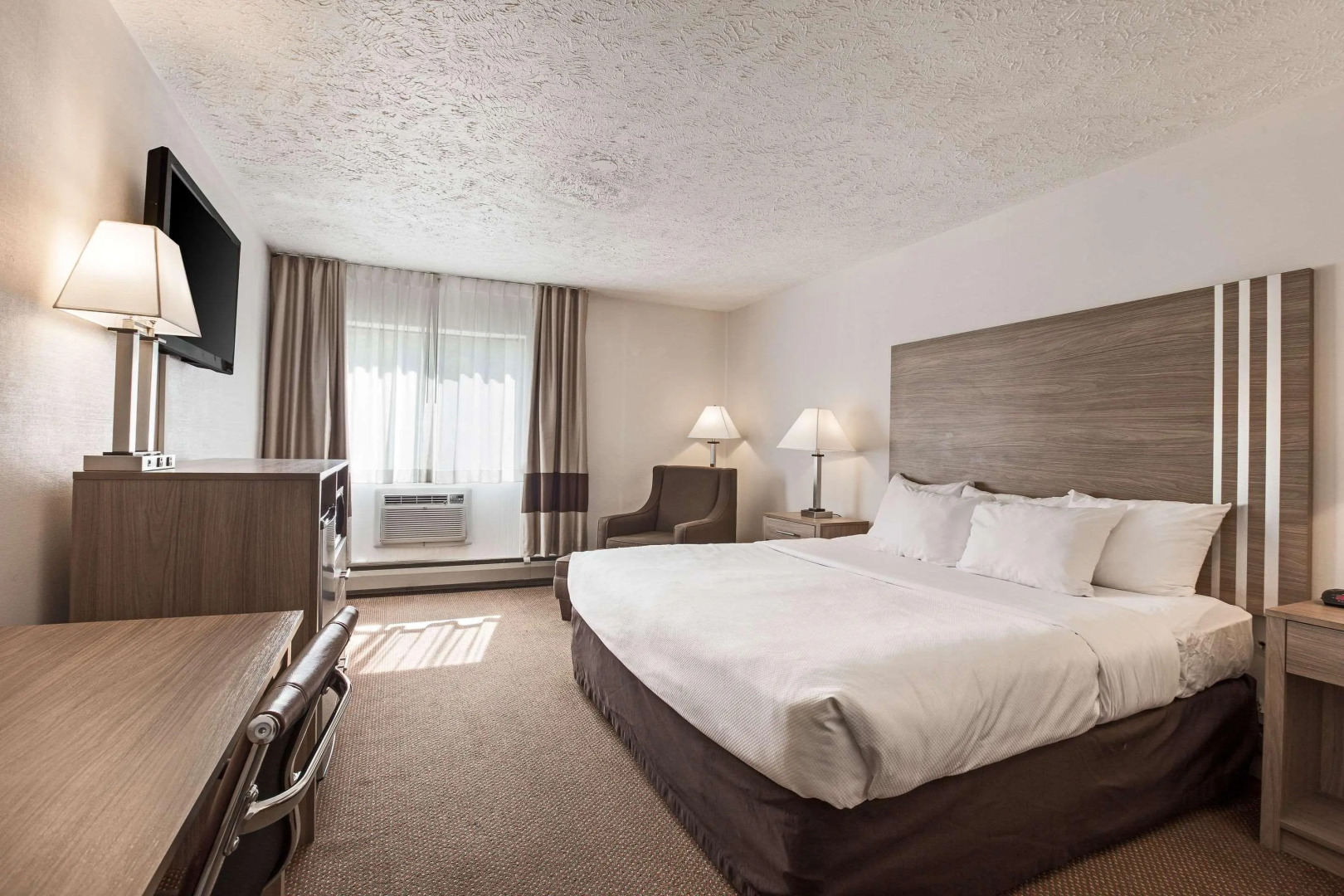 Quality Inn Petoskey-Harbor Springs