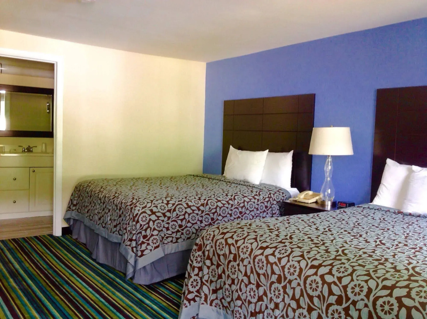 Days Inn By Wyndham Lincoln