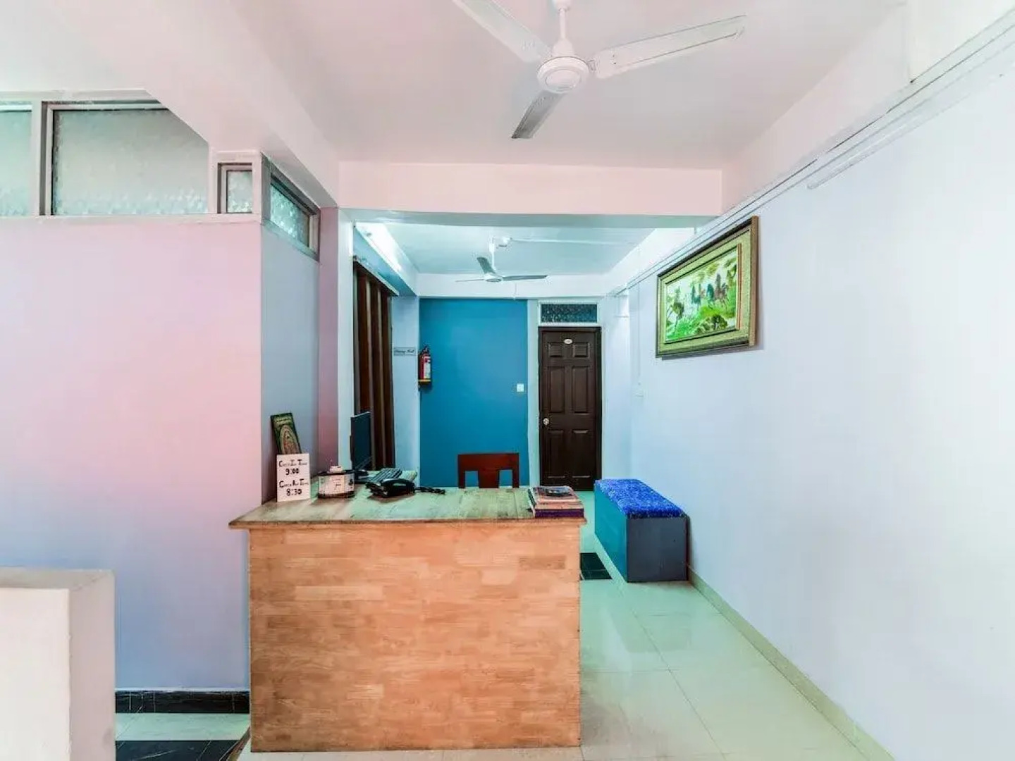 SPOT ON 37504 Mayura Hotel And Lodge