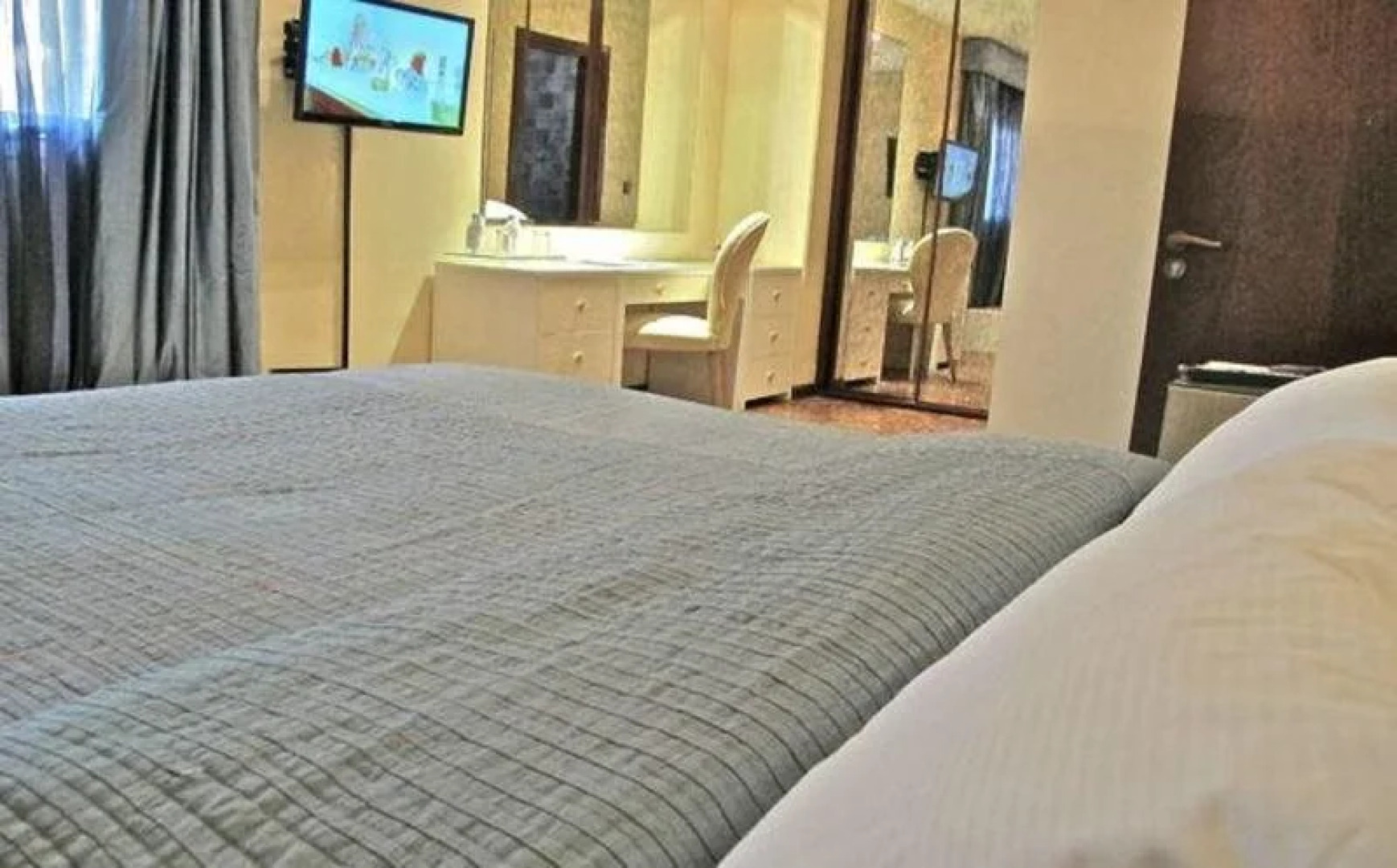 Luthan Hotel & Spa - A Women Only Hotel (отель для женщин)