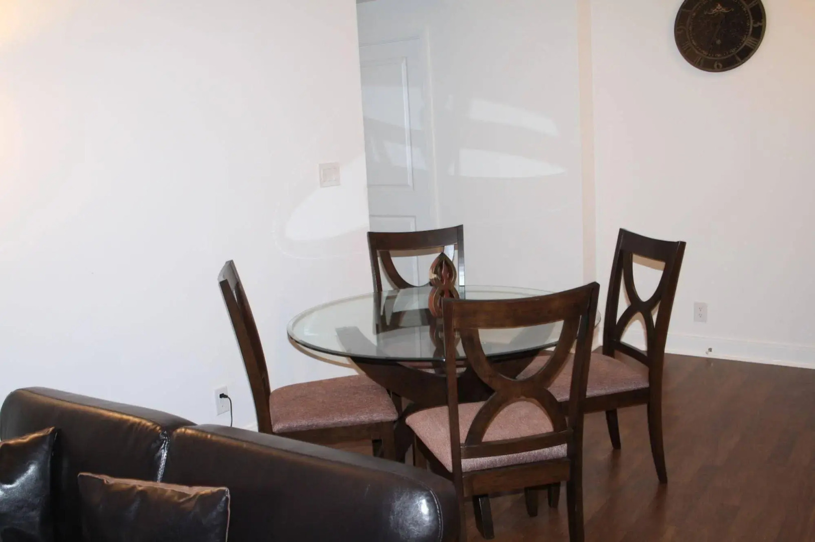 5025 Harvard Drive Suites by Mirage