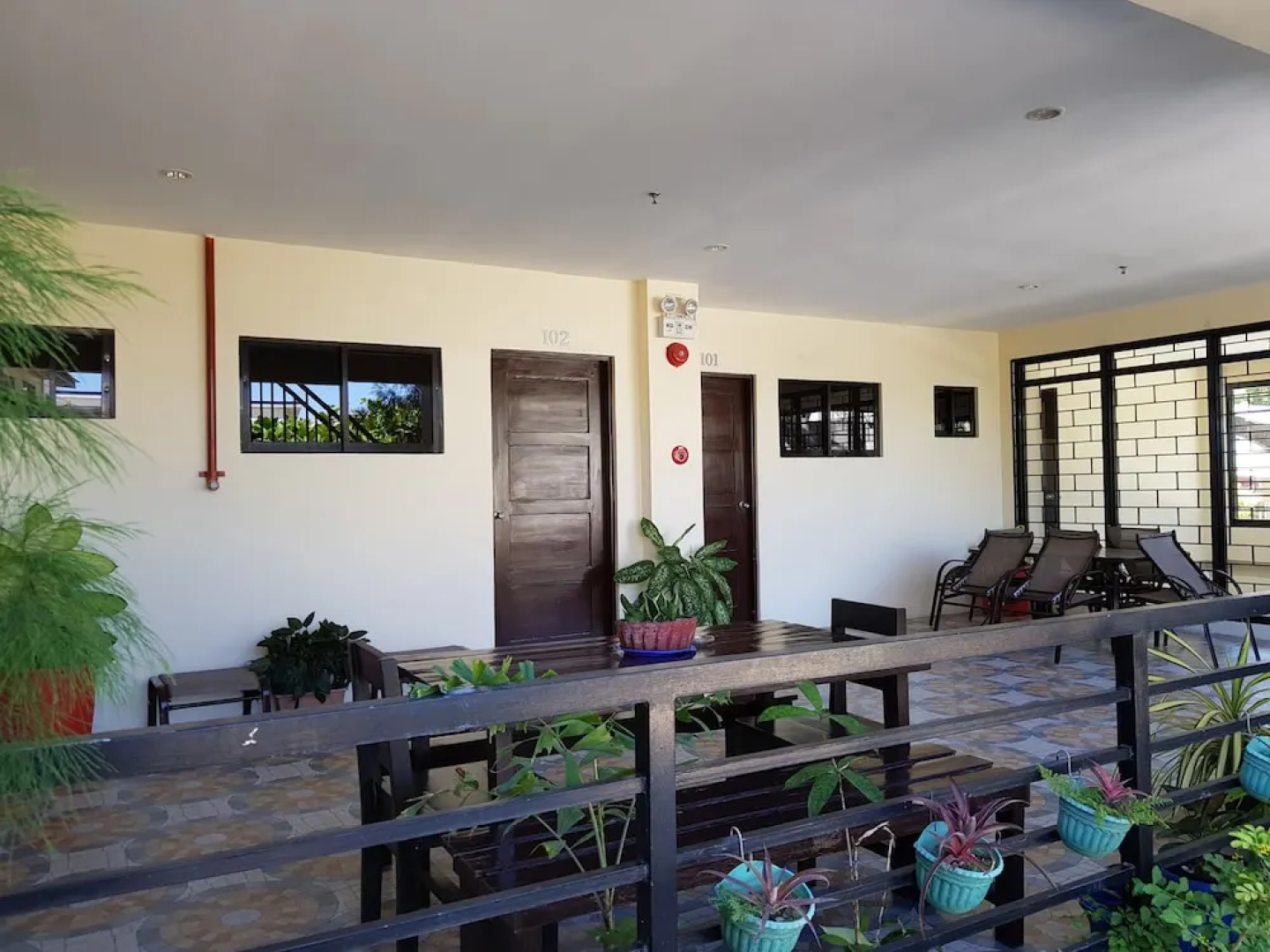 Spacious Private apartment at Laorenza Residences