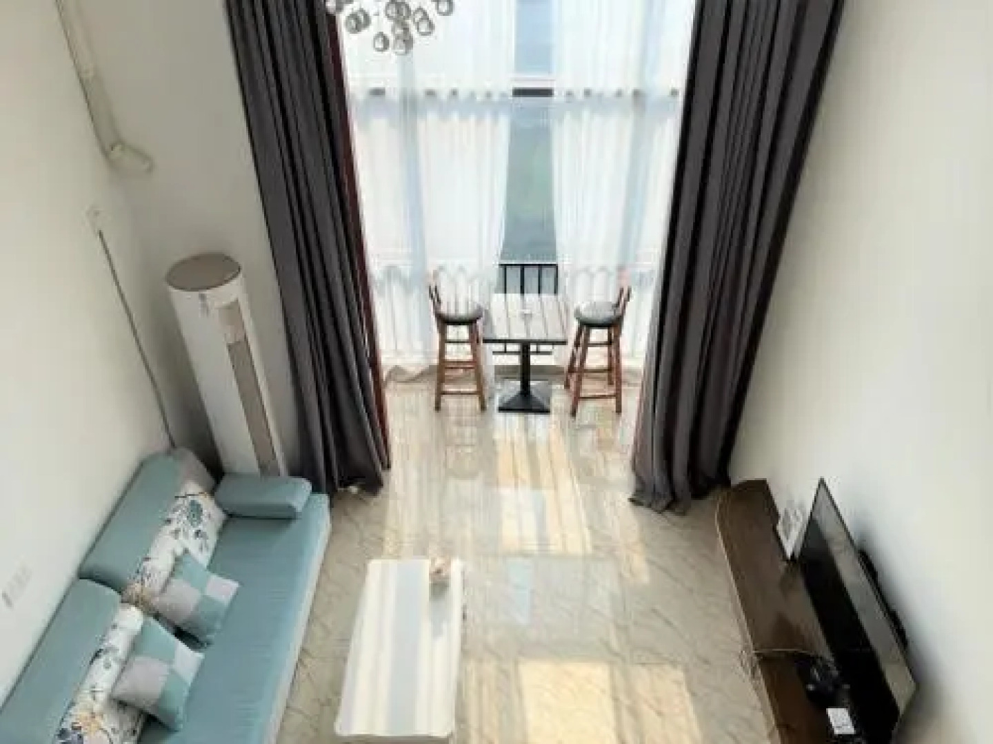 April Fair Duplex Apartment Guagnzhou South Railway Station Ao Yuan Yue Shi Dai Branch
