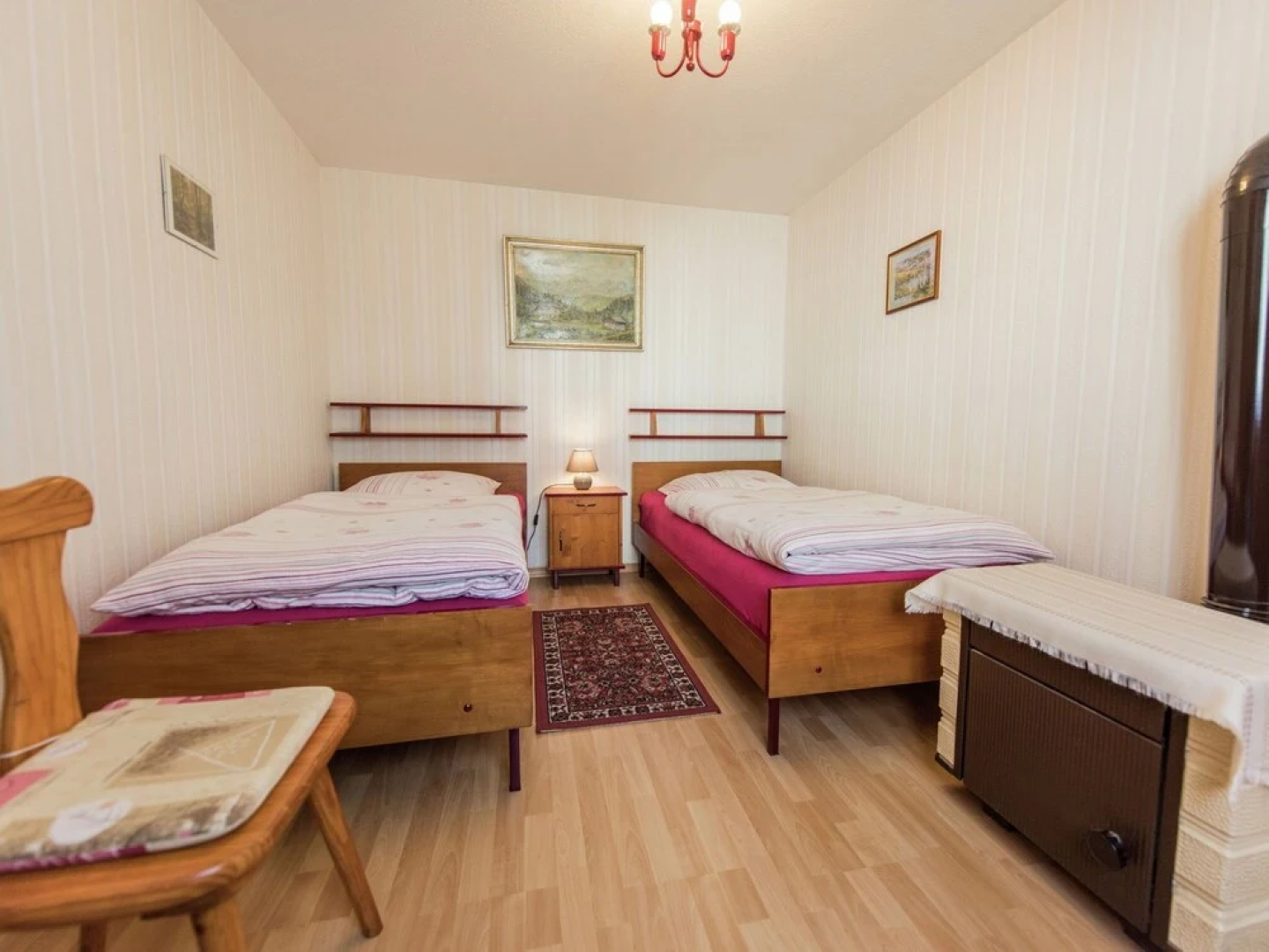 Lovely Holiday Accommodation in Rennsteig With Covered Terrace and Garden