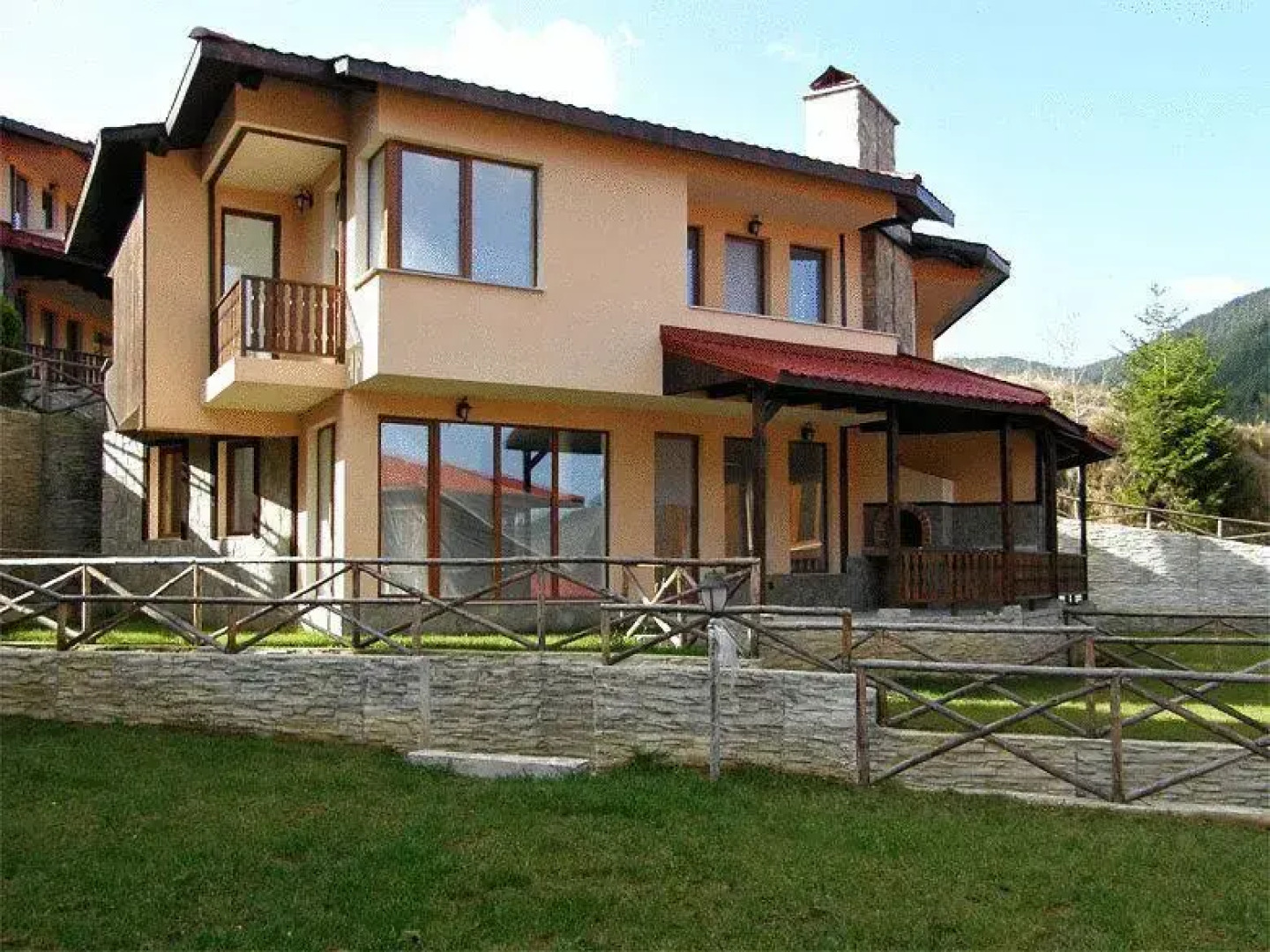 Rodopi Houses
