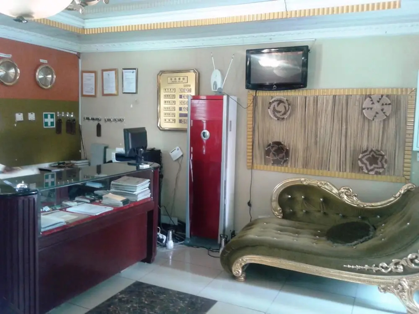 Gumare Executive Lodge