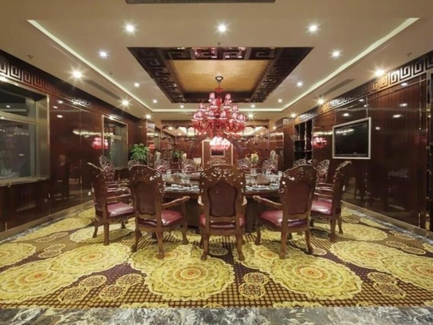 Ronghua International Hotel