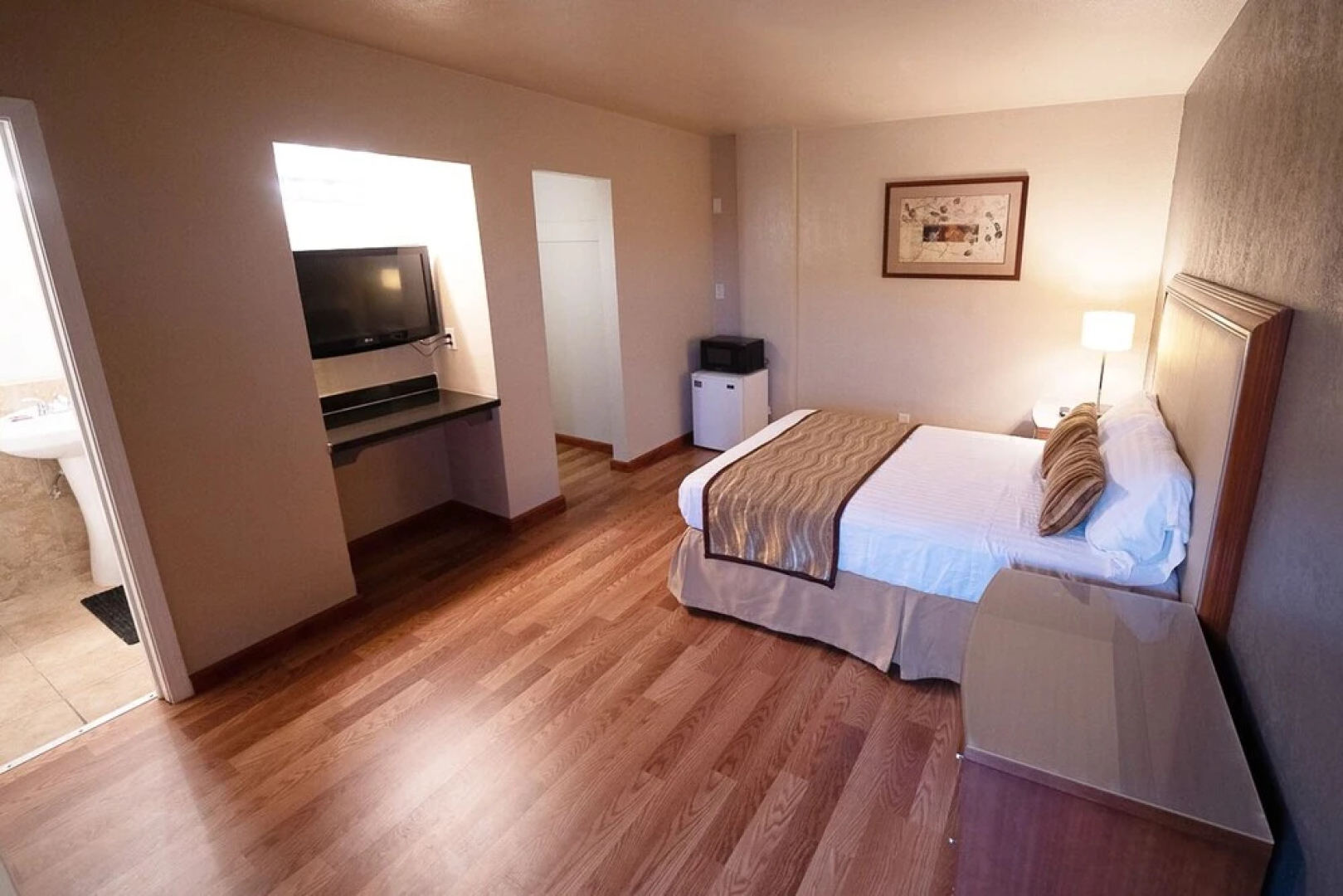 Stockton Travelers Motel